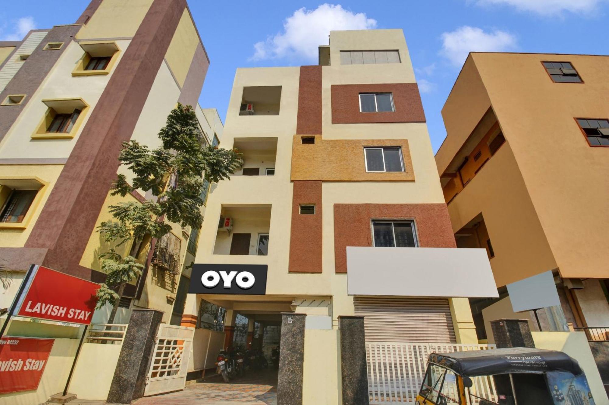 Hotel O Lavish Stay Sururnagar Kültér fotó