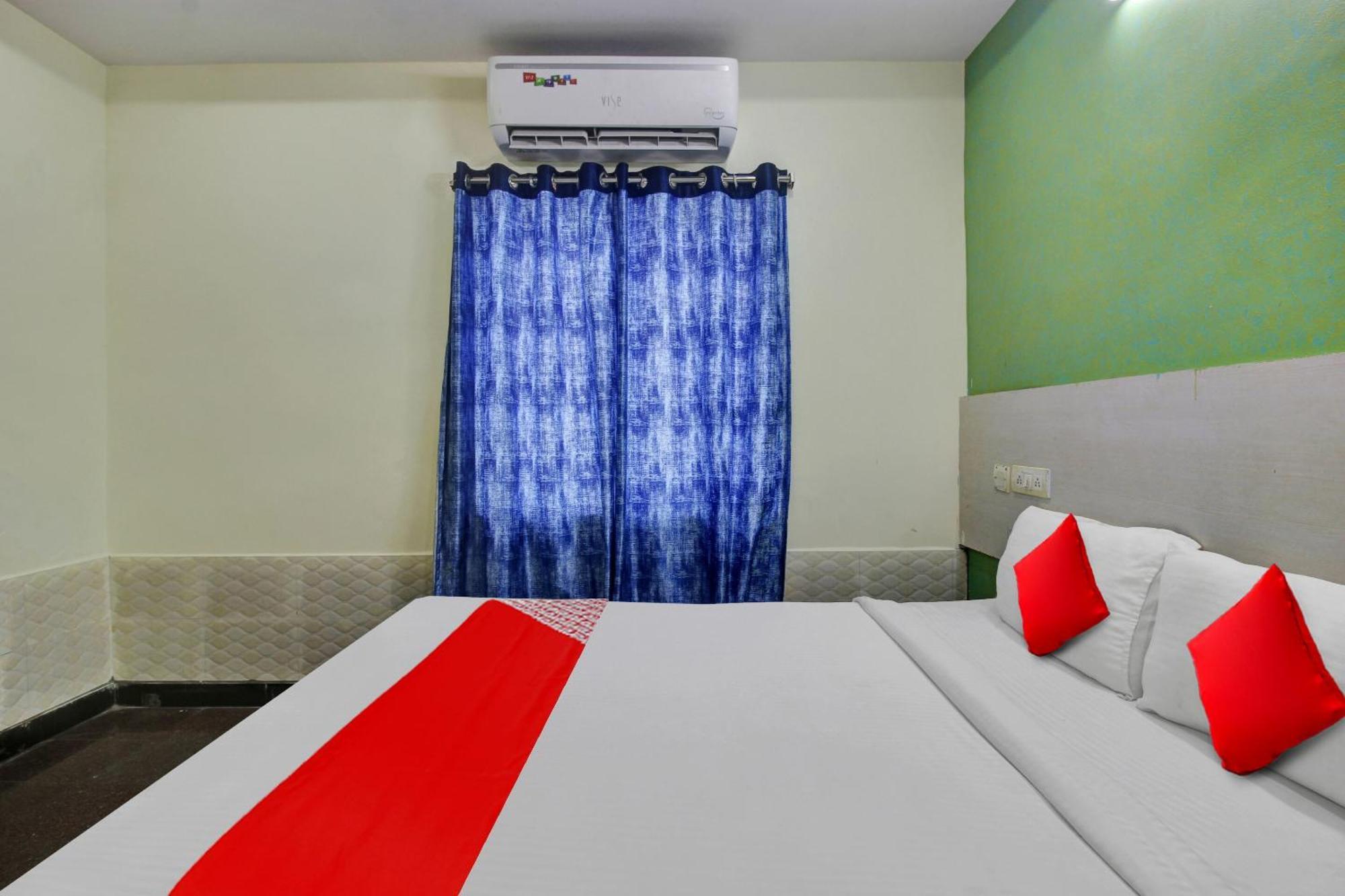 Hotel O Lavish Stay Sururnagar Kültér fotó