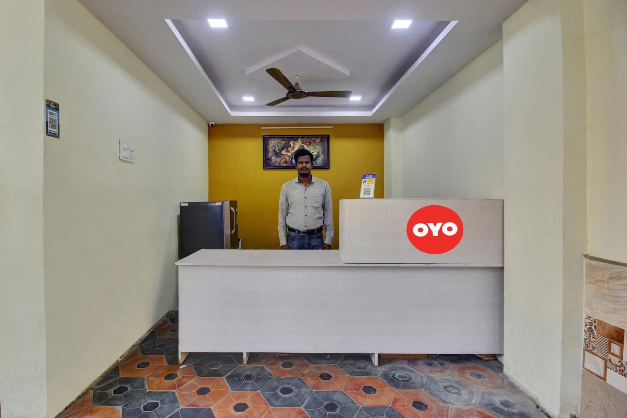 Hotel O Lavish Stay Sururnagar Kültér fotó