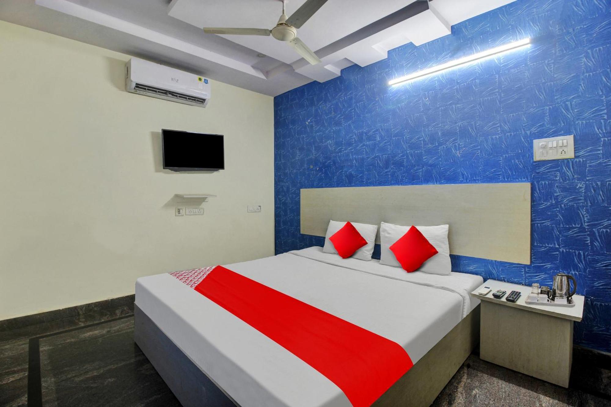 Hotel O Lavish Stay Sururnagar Kültér fotó