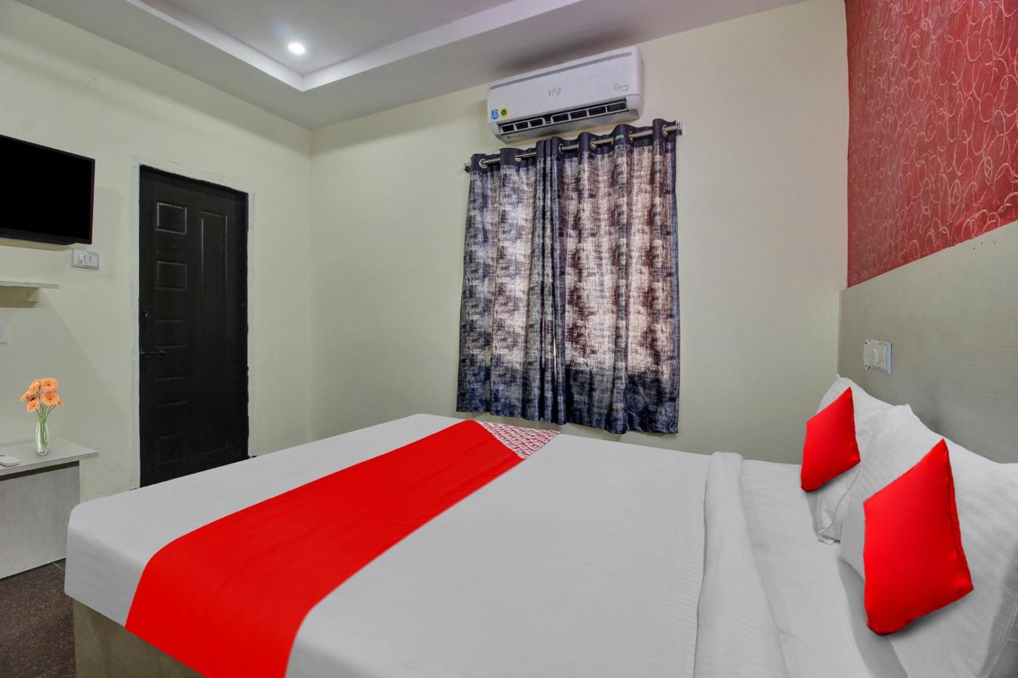 Hotel O Lavish Stay Sururnagar Kültér fotó