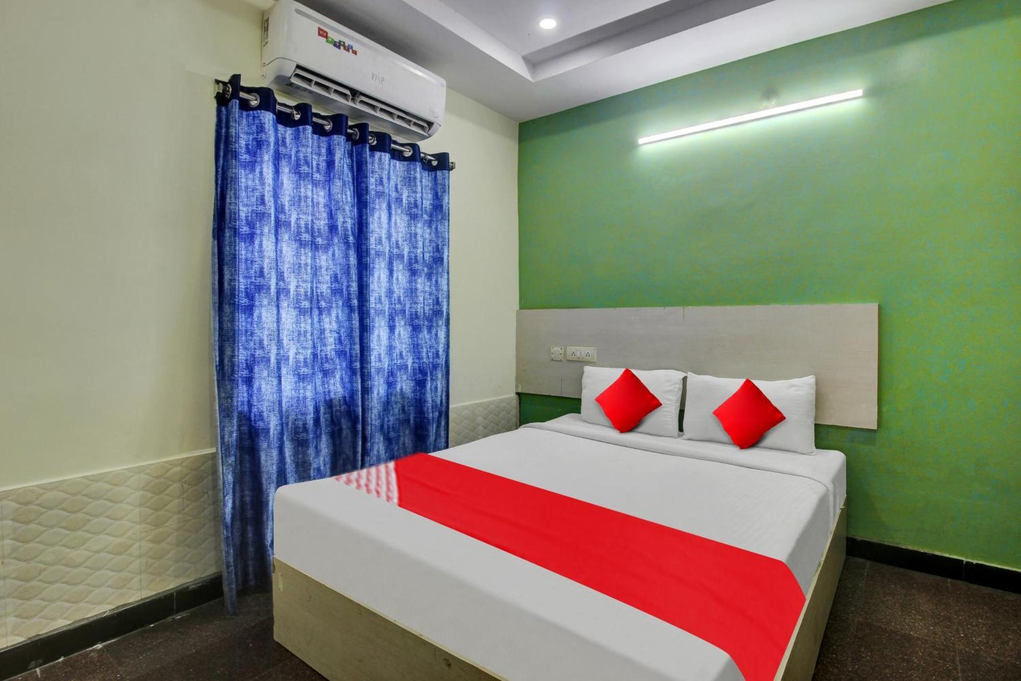 Hotel O Lavish Stay Sururnagar Kültér fotó